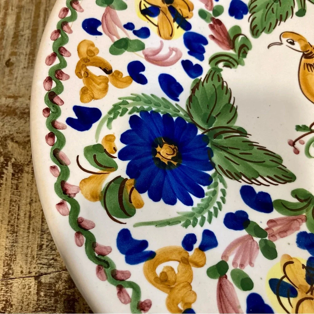 Majolica Wall Hanging 12 1/4” Bird & Flowers Hand Painted El Caballo Cojo Madrid